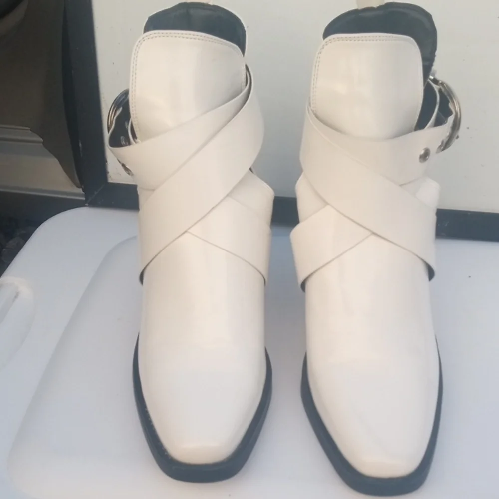 Truffle Women's White Ankle Boots Booties, Size 8 (US) - Picture 2 of 12